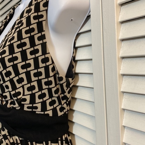 Rabbit Rabbit Rabbit Designs Black and cream dress!! - Picture 9 of 13